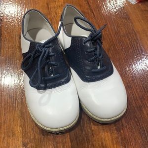 L’Amour Luke Two tone leather saddle shoe